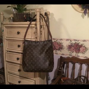 Louis Vuitton looping bag